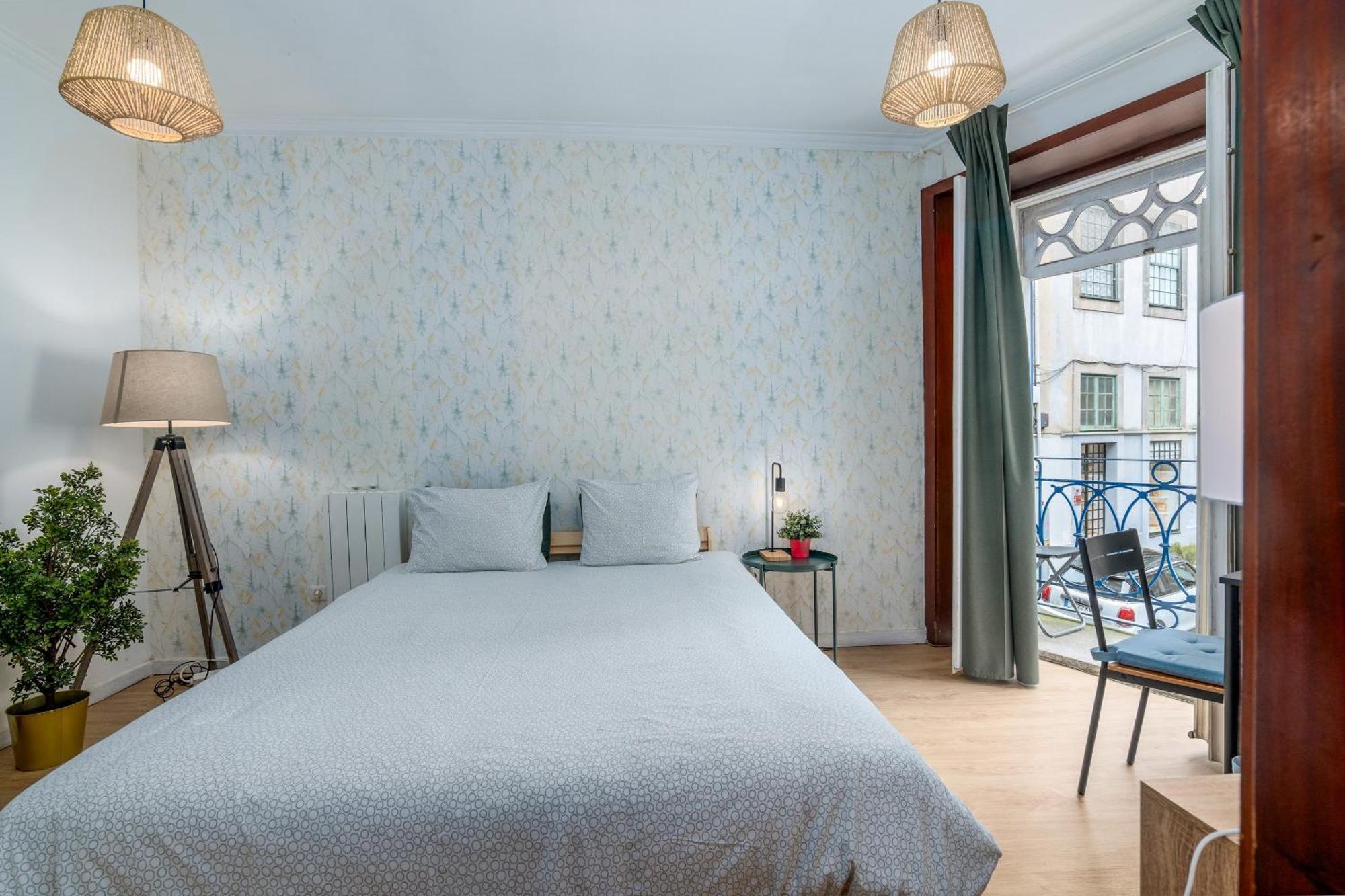 Renovated Feb25 Clerigos Cozy Balcony With Self Check In Apartment Porto Exterior photo